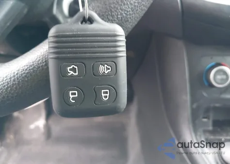 2018 Ford Focus Se z USA, uszkodzony, nr VIN 1FADP3FE2JL290961